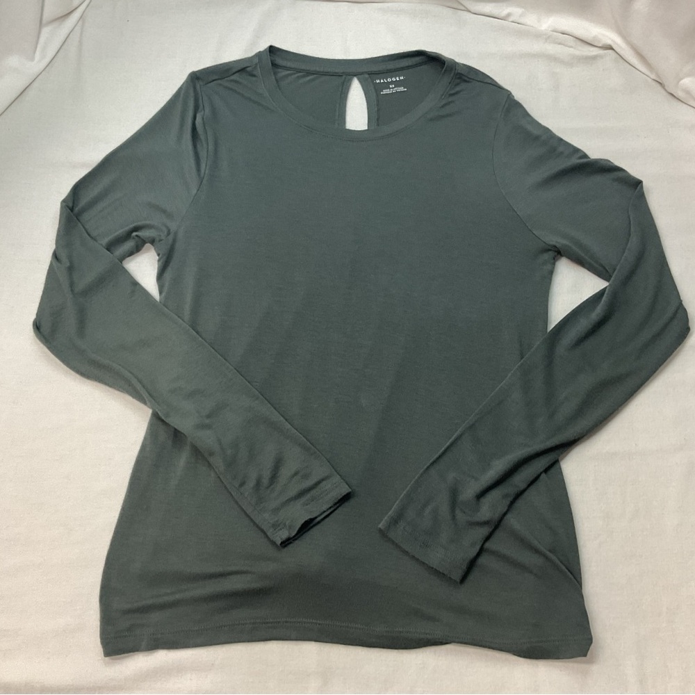 Halogen Women's Long Sleeve Activewear Shirt,‎ Hunter Green, Size XS, Keyhole